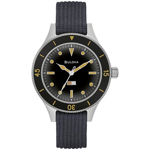 Bulova horloge