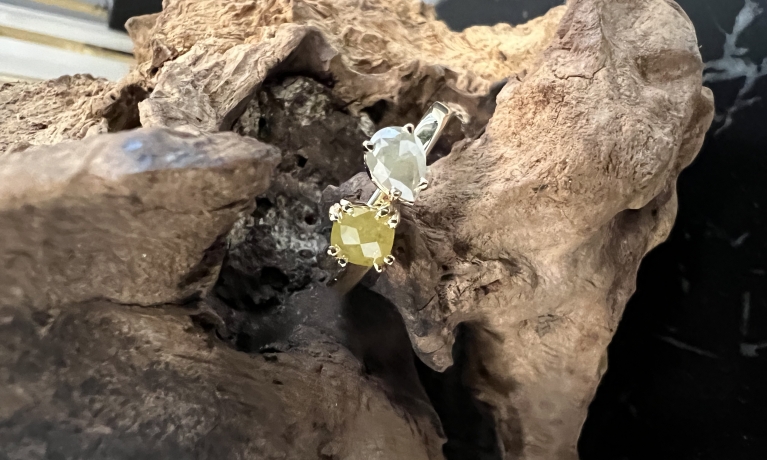 Unieke sieraden uit eigen atelier